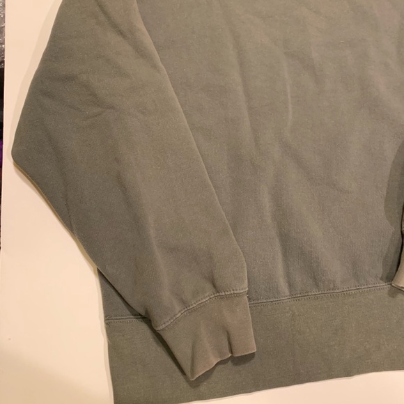 MEN’S FOOTBALL THEMED SWEATSHIRT. - Picture 12 of 16